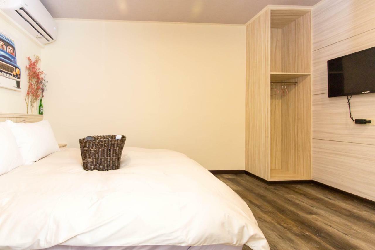 Meizhou Hot Spring Hotel溫泉商旅 Jiaoxi Eksteriør bilde